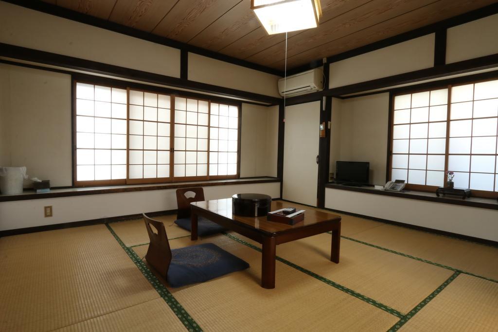 yunomoto onsen Hotel Miyakonojō Esterno foto